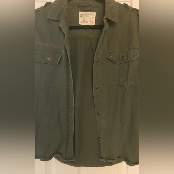 SOLD 🌟 Garage utility jacket - Picture 2 of 4